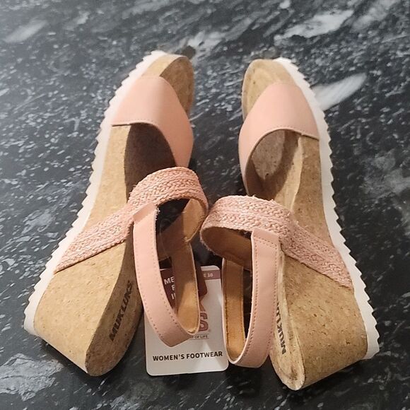 BRAND NEW MUK LUKS® WOMEN'S WINONA WEDGE SANDAL - Picture 13 of 15